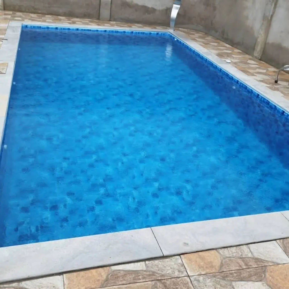 Piscina aquecida pronta para uso